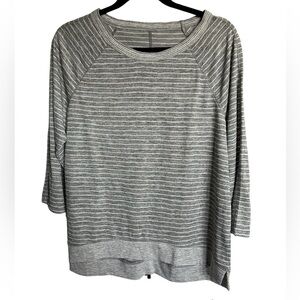 EUC Loft 3/4 sleeve women’s top